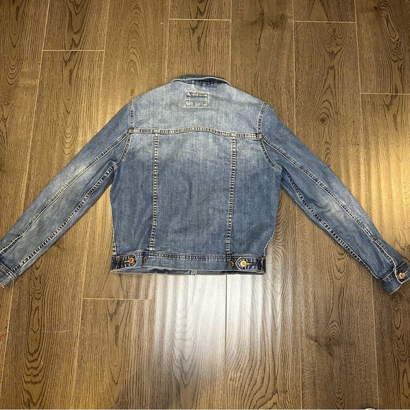 Forever 21 Women's Small Long Sleeve Light Wash Button Denim Cotton Jacket - Picture 2 of 7